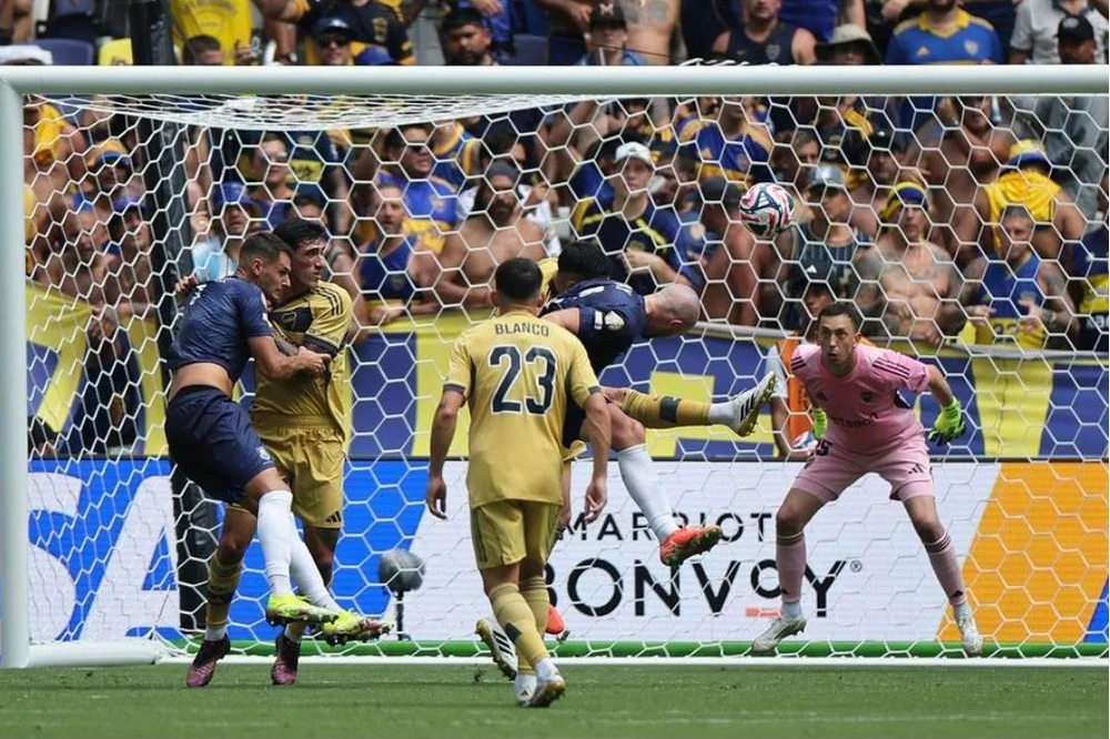 Chuyen- Giao- vien- Auckland- City.jpg