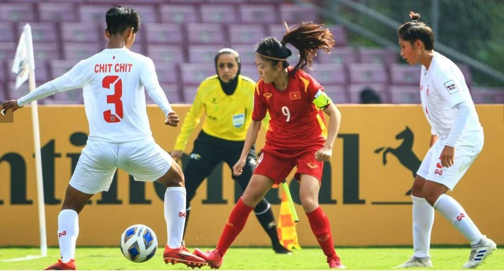 Tuyen- Viet- Nam.jpg