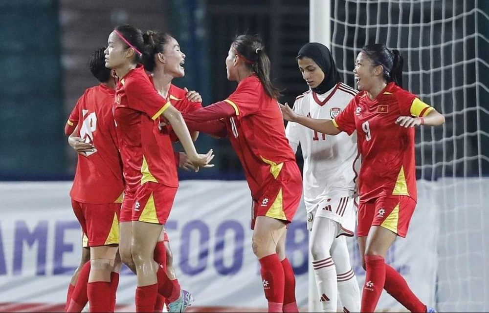 Đá hai giải Đông Nam Á nữa tuyển Việt Nam đi tranh vé World Cup