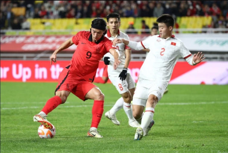 Tuyển Việt Nam cả nam và nữ nếu như tham dự giải Vô địch Đông Á sẽ có điều kiện lớn để nâng tầm.