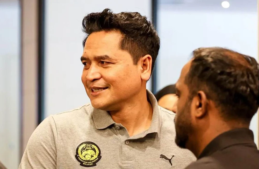 HLV- Kim- Sang- sik- 1- Mafuzil- Zain.jpg