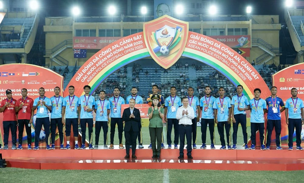 Giai- Cong- an- 1.jpg