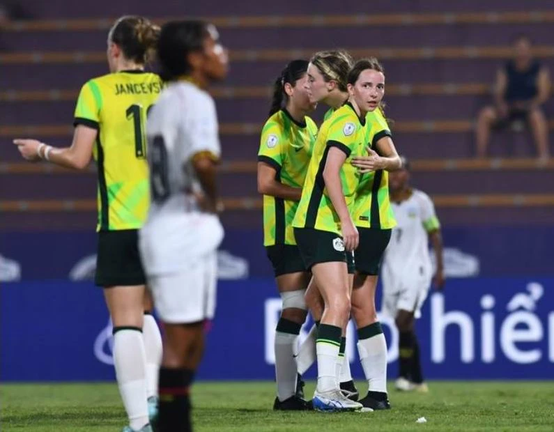 Tuyen- Viet-Nam-3.jpg