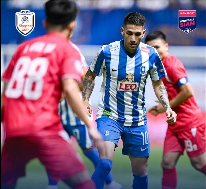 CA- Ha-Noi- Chanathip- 1.jpg