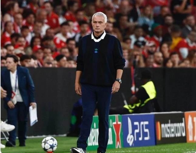 tuyen- thai- lan-Mou.jpg