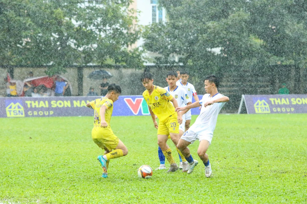 VCK- U-17- Quoc- Gia.jpg