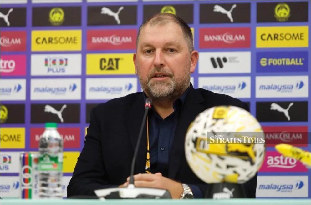 Hoi- thao- Khoa- hoc- 1.jpg