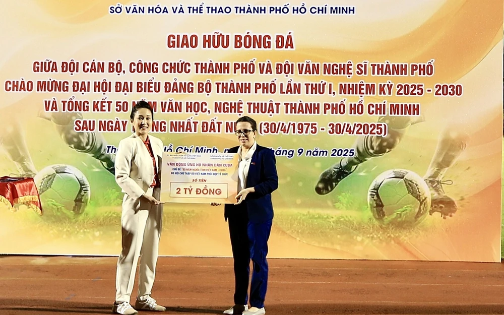 Giao- huu- Viet-Cuba.jpg