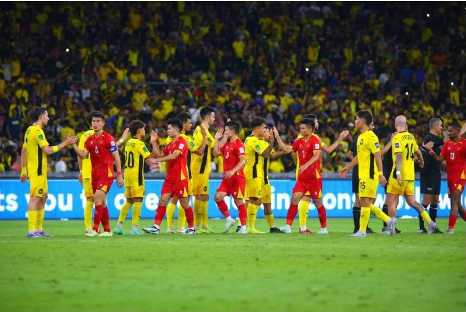 Doi- tuyen- Malaysia- 1.jpg