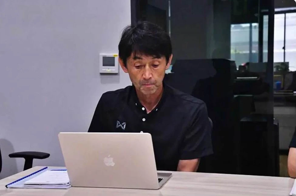 Bong-da- Thai- Lan.jpg