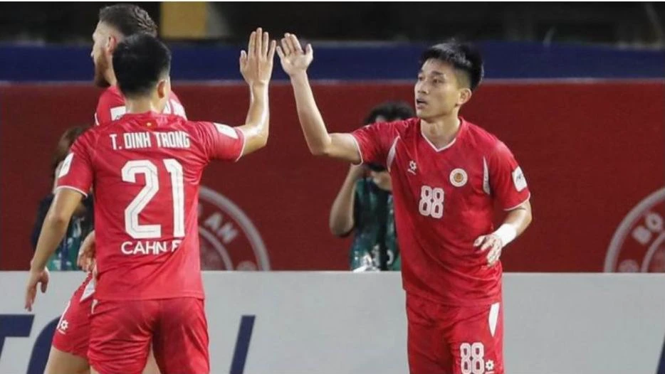 CLB- CA- Ha- Noi- 1.jpg