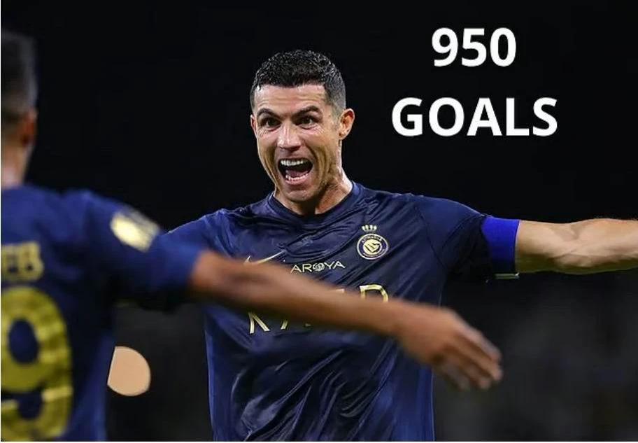 950- ban- Ronaldo-2.jpg