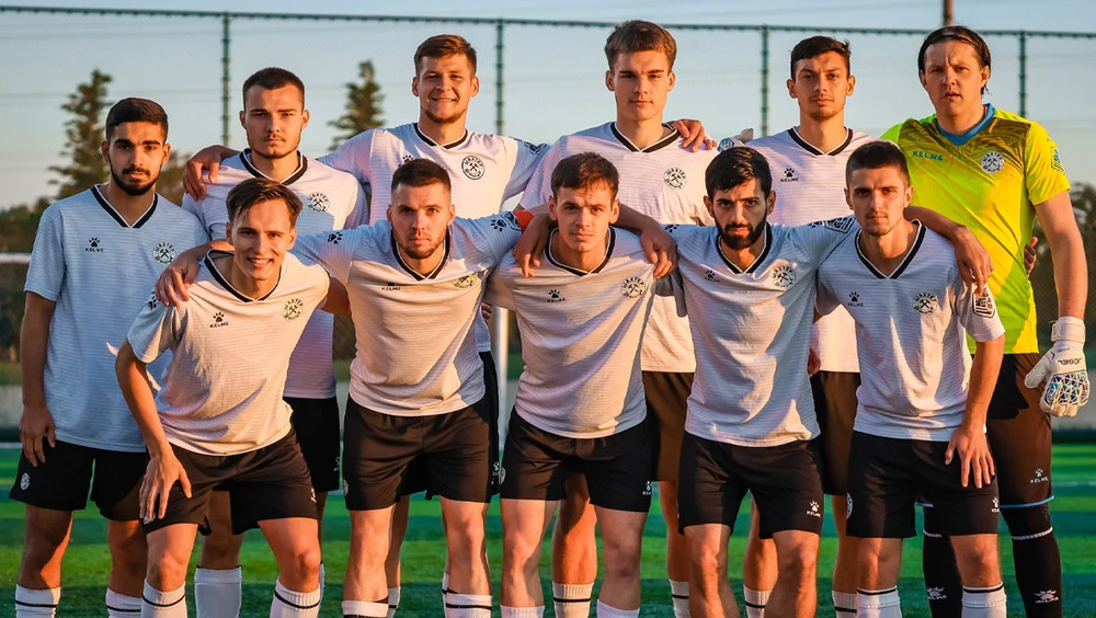 CLB Shakhtior Donetsk-1.jpg