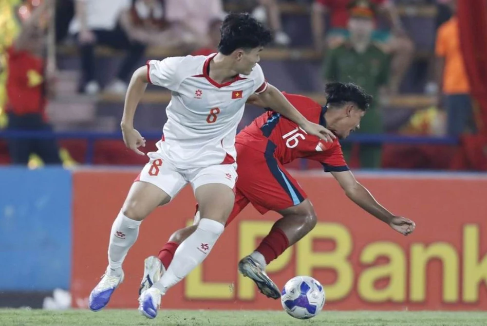 U- 22- Singapore-1.jpg