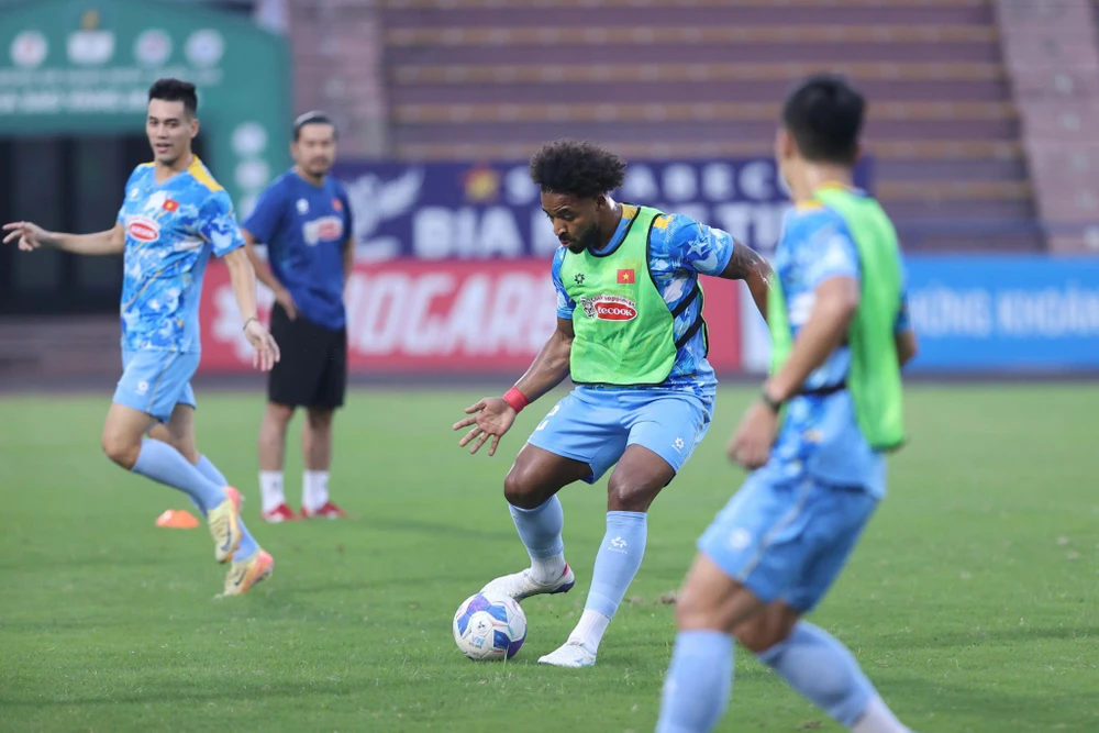 Nguyen- Xuan- Son-1.jpg