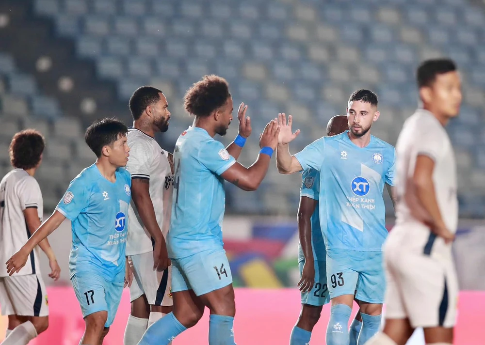 Nguyen- Xuan- Son- TX- Nam- Dinh-1.jpg