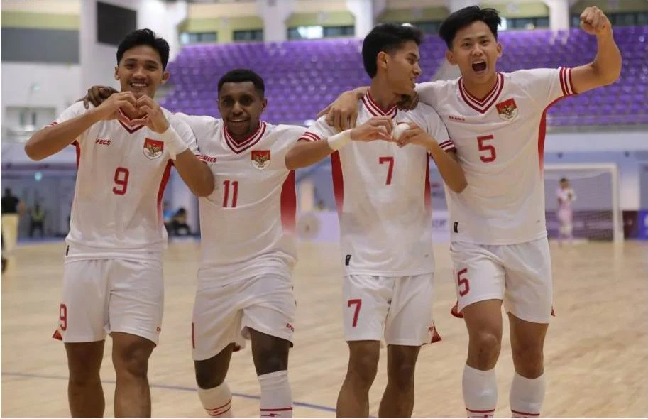 Futsal- Thai- Lan.jpg