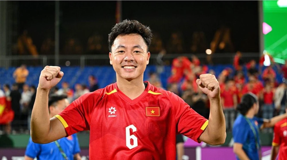 Doi- truong- S- Datviev.jpg