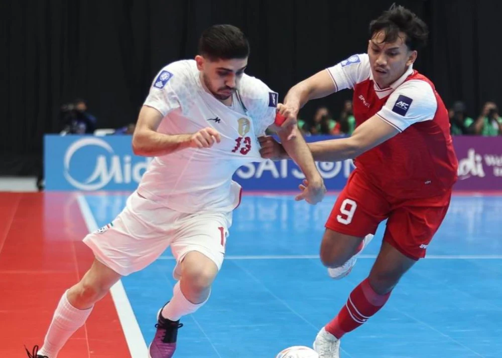 Doi- tuyen- Indonesia-3.jpg