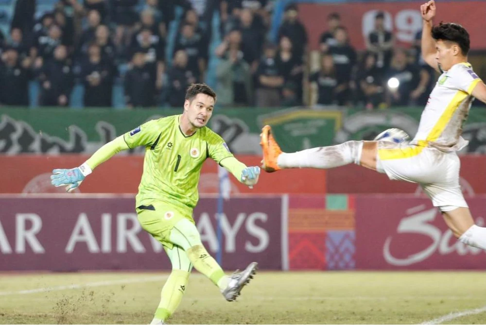 HLV- Mano- Polking- Nguyen.jpg