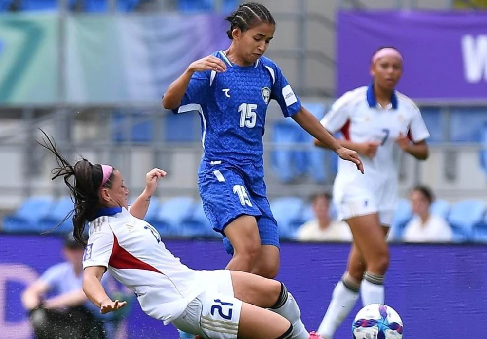 Tuyen- Philippines-2.jpg