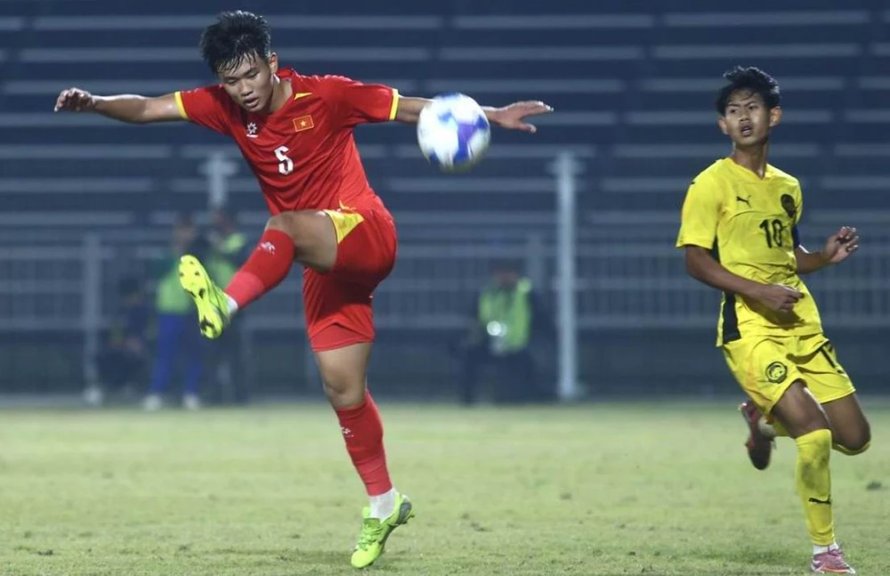 U-17-Viet-Nam-1.jpg