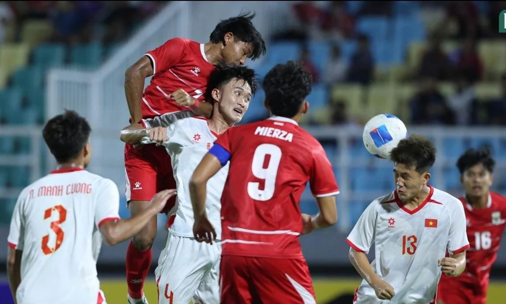 U-17- Viet-Nam-2.jpg