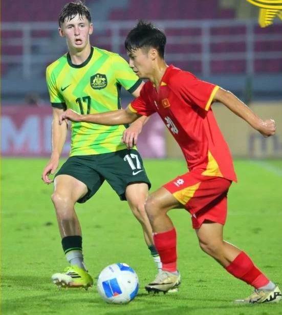 U-17-Viet-Nam-1.jpg