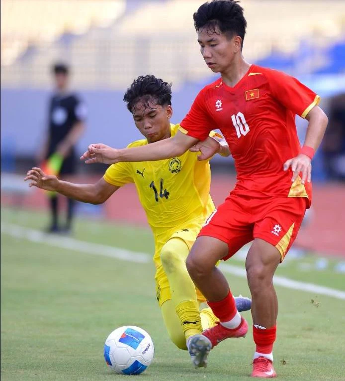 U-17- Viet- Nam-03.jpg