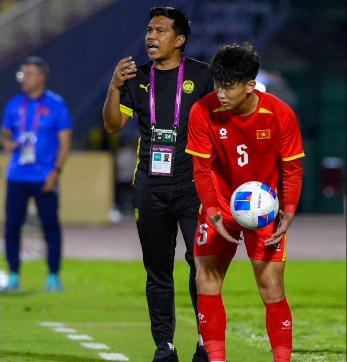 U-17- Viet-Nam-3.jpg