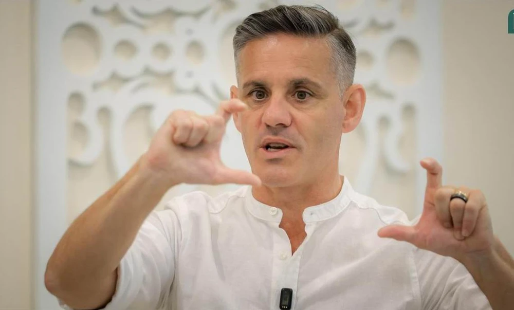 HLV-John Herdman-1.jpg