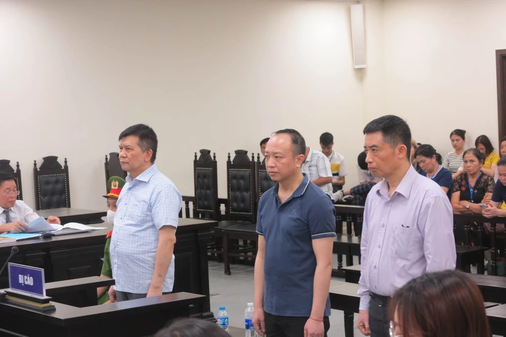 Các bị cáo tại phiên tòa. Ảnh: CTV