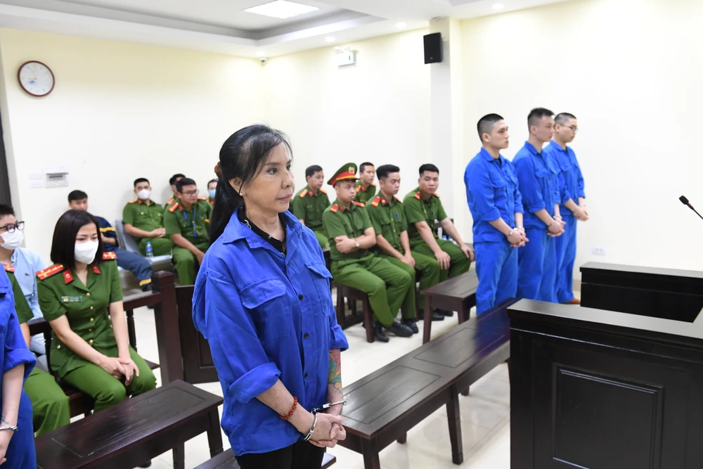 Các bị cáo tại phiên tòa. Ảnh: CTV