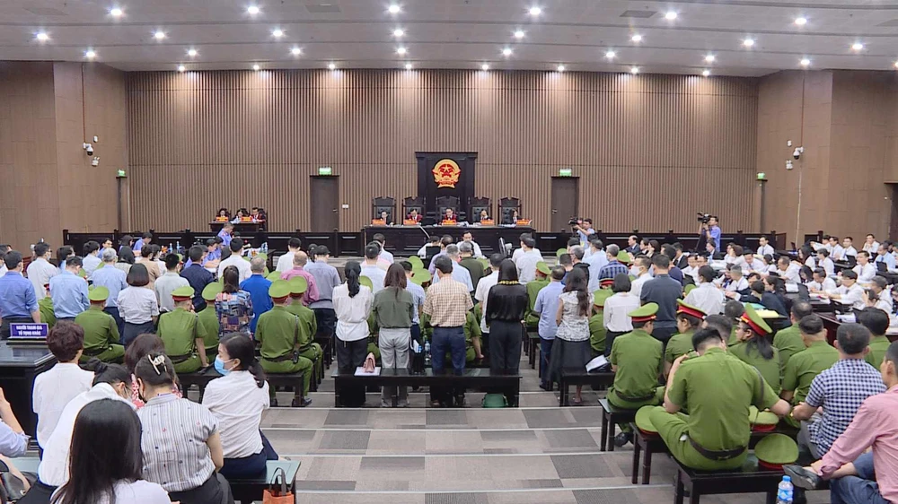Toàn cảnh phiên tòa. Ảnh: M.H