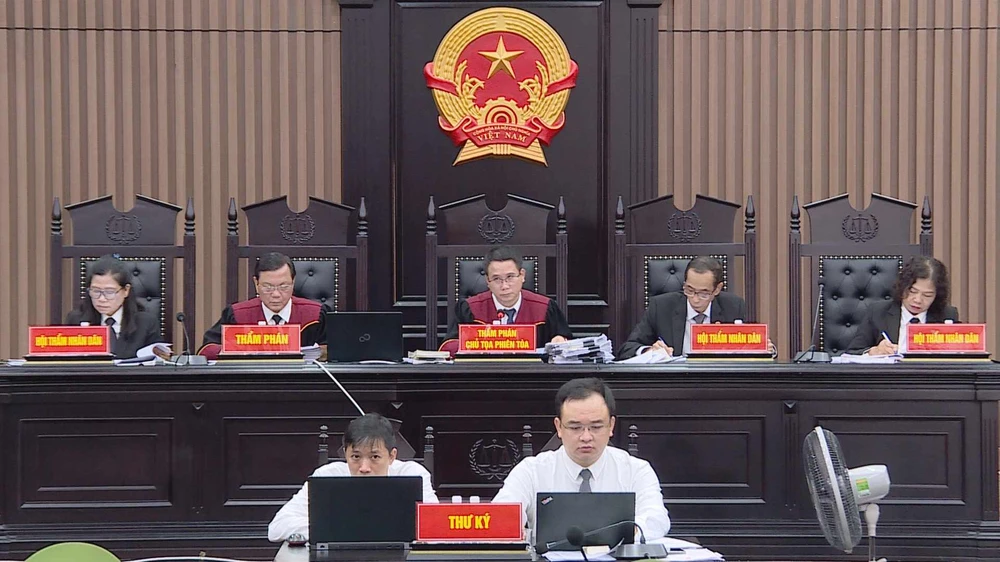 Hội đồng xét xử vụ án. Ảnh: CTV