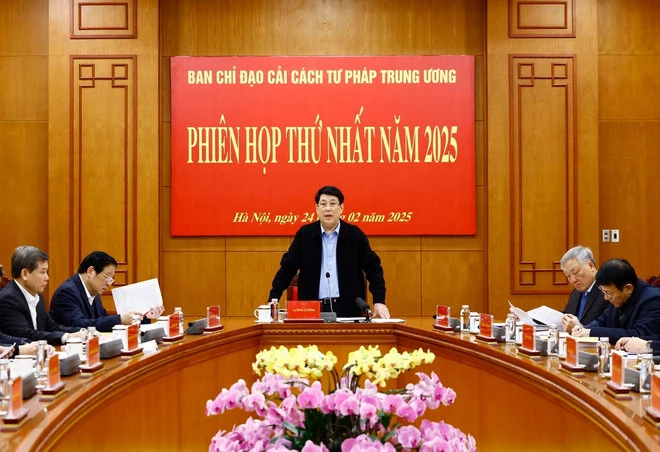 Chủ tịch nước ban chỉ đạo 1.jpg