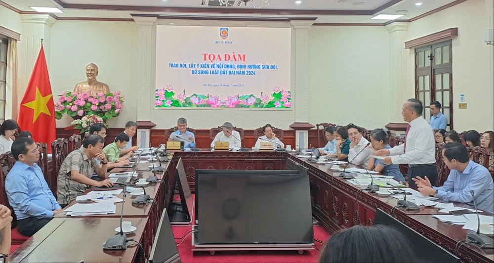 Tiền sử dụng đất.jpg