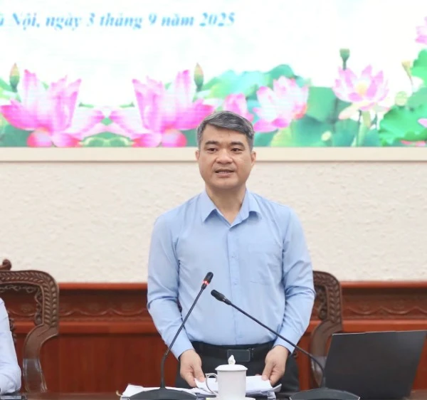 thủ tục hành chính Nguyễn Thanh Tú.jpg