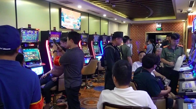 Đánh bạc nghìn tỉ khách sạn Pullman Hồ Đại Dũng.jpg