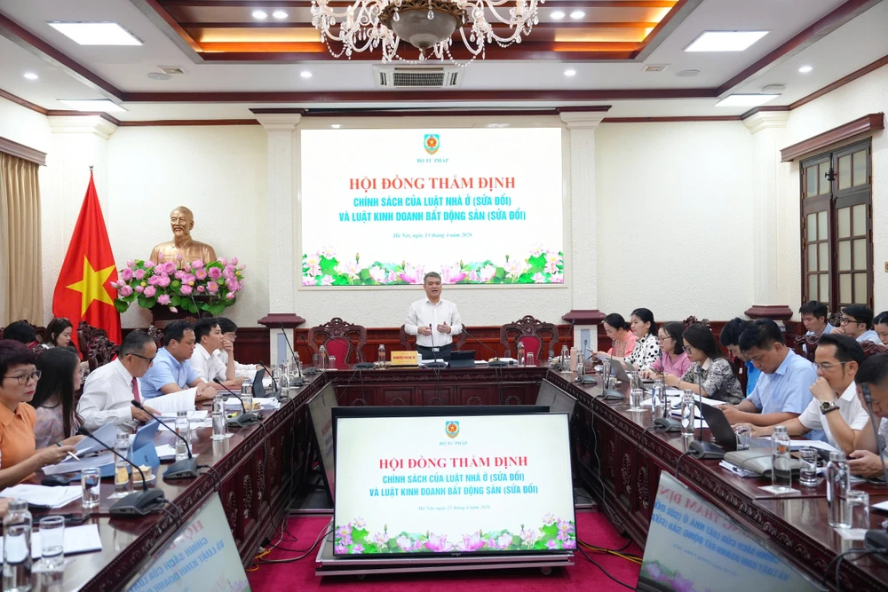 Thẩm định Luật Nhà ở 2.jpg