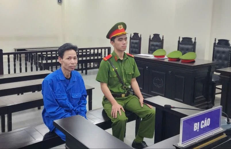 đốt quán cà phê.jpg