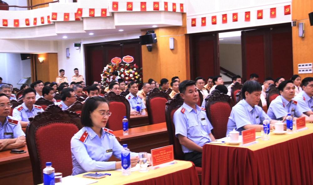 các đại biểu thanh tra chính phủ.jpg