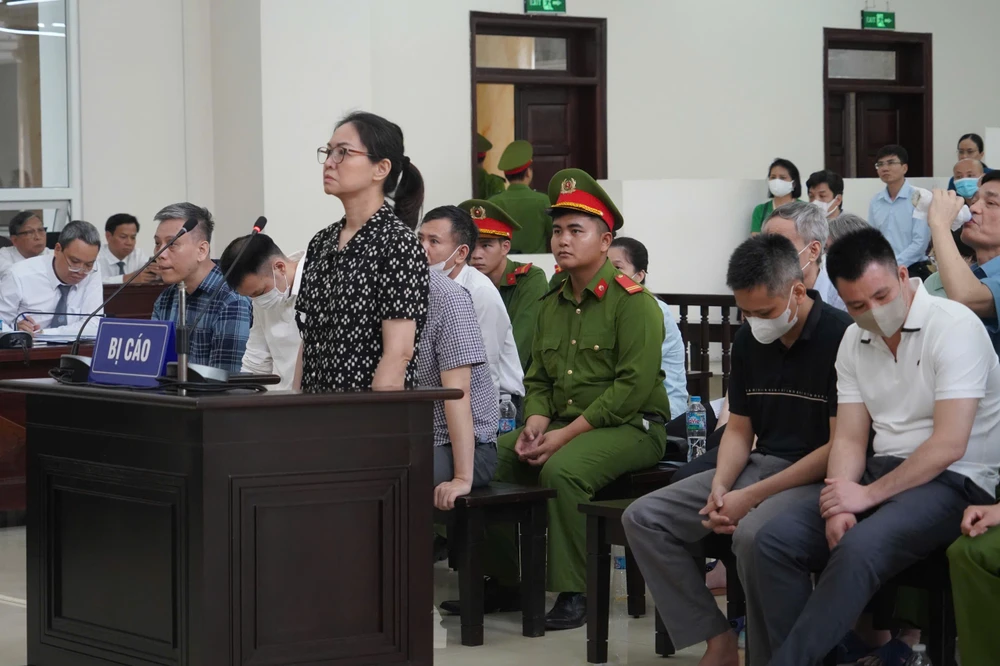 phúc thẩm Trần Việt Nga cục an toàn thực phẩm.jpg