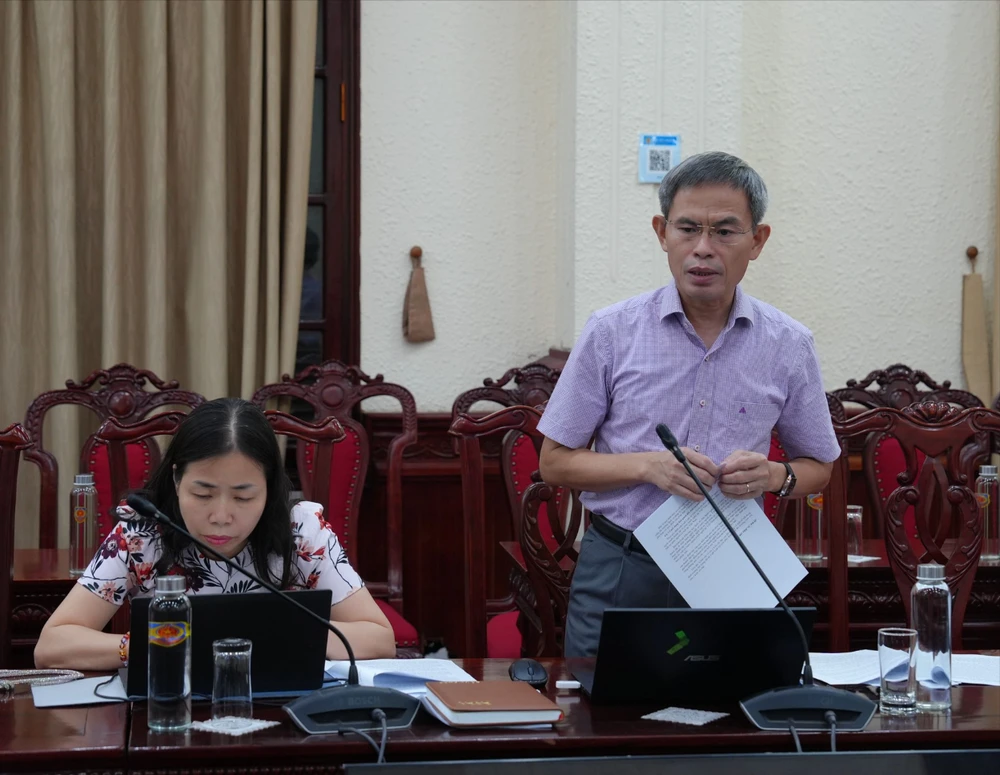 Luật luật sư cục bổ trợ.JPG