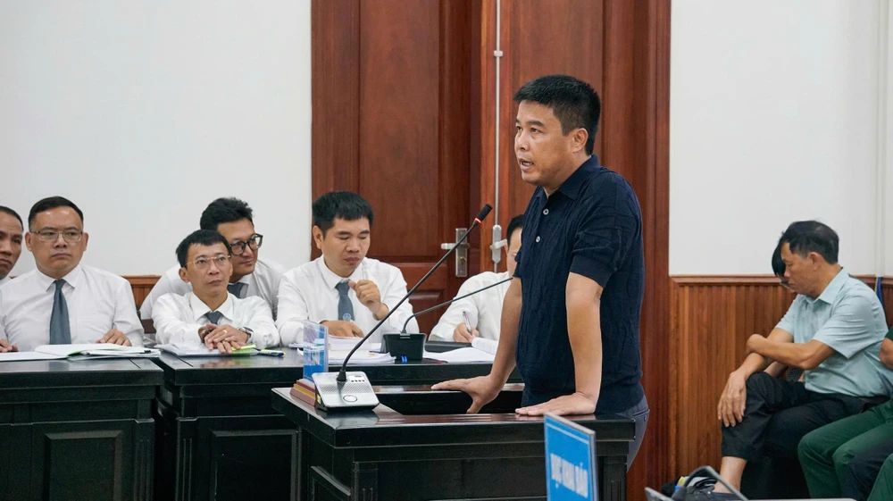 Nguyễn Văn Hậu.jpg