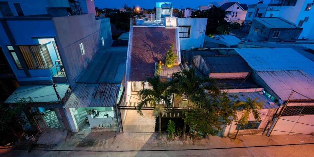 ngoi-nha-khong-gian-chung-hut-hon1