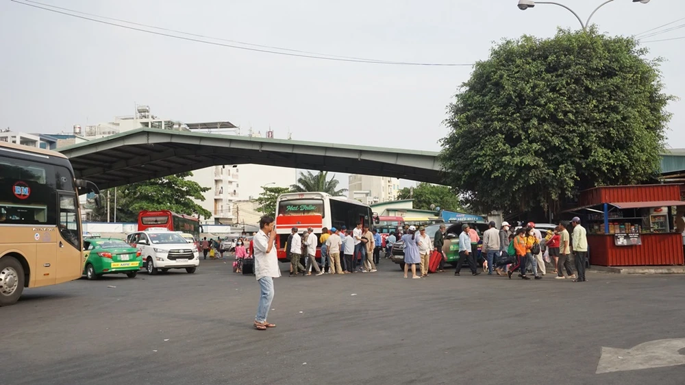 nha-ga-ben-xe-vang-ve7