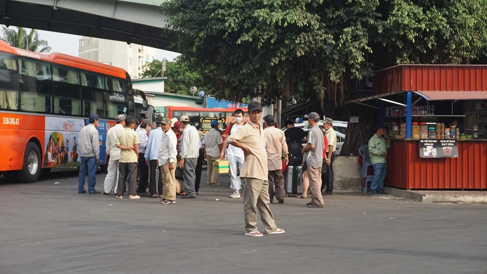 nha-ga-ben-xe-vang-ve8