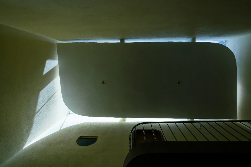 ngoi-nha-go-vap-hoa-giai-khu-dat-tam-giac-9