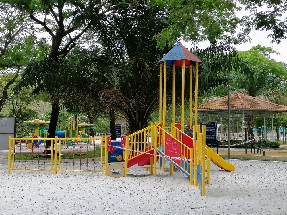 ngung-hoat-dong-cong-vien-COVID19-3